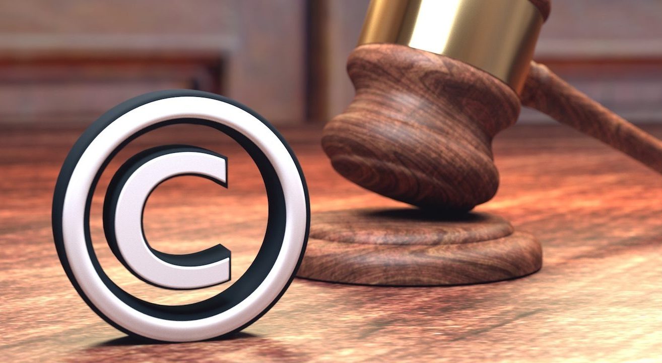 Услуги уголовного адвоката по защите авторских прав | lawdept.ru